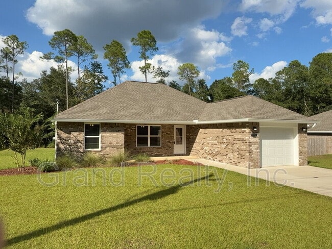 6902 Trailride N in Milton, FL - Building Photo - Building Photo