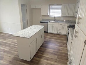 3615 Ceran Dr in Arlington, TX - Building Photo - Building Photo