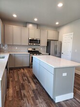 15650 View Dr Ct SE in Yelm, WA - Building Photo - Building Photo