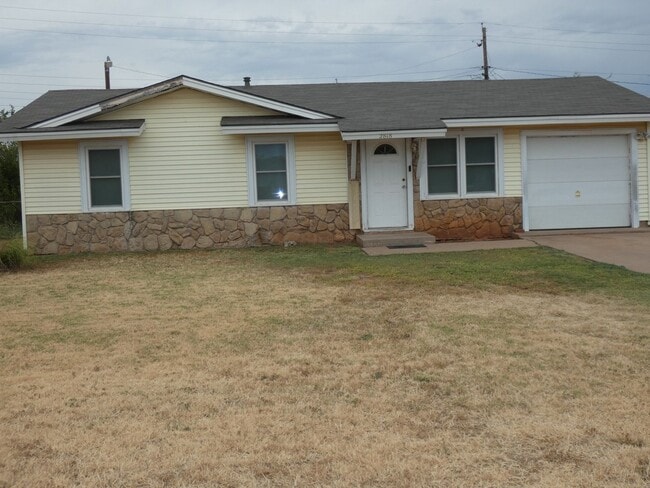 2818 Post Oak Rd in Abilene, TX - Building Photo - Building Photo