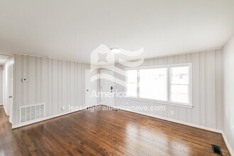 4419 6th St E in Tuscaloosa, AL - Foto de edificio - Building Photo