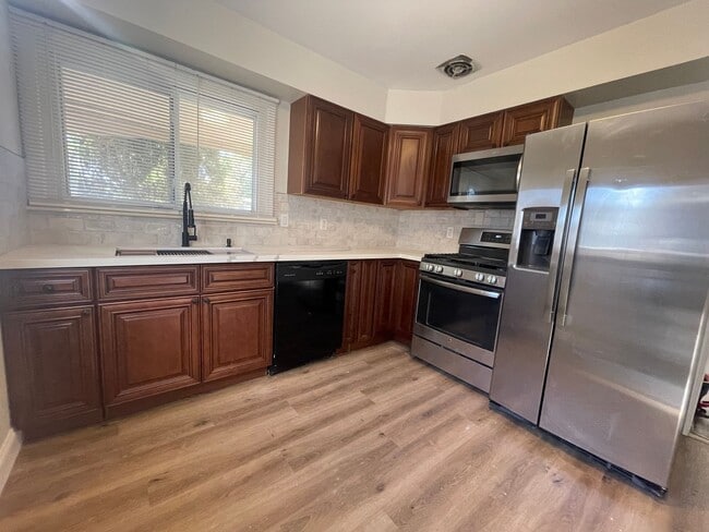 29606 Westbrook Pkwy in Southfield, MI - Building Photo - Building Photo