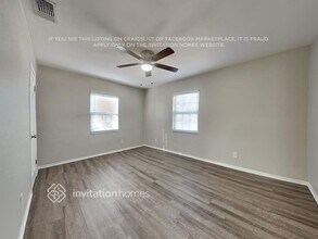 2334 Auburn St S in St. Petersburg, FL - Building Photo - Building Photo