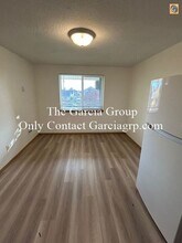 92 E Burnside St in Portland, OR - Building Photo - Building Photo