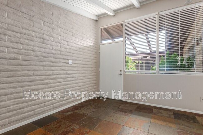 4203 N 36th St in Phoenix, AZ - Building Photo - Building Photo