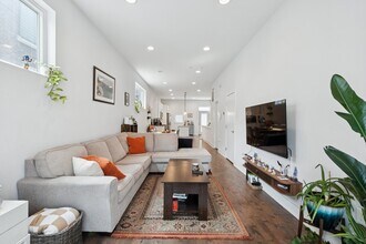 1210 N. 27th Street, Unit A in Philadelphia, PA - Building Photo - Building Photo