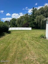 313 Butterfield Ave in Alplaus, NY - Building Photo - Building Photo