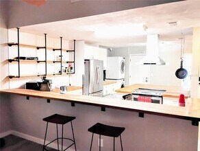2012 Dover Ct in Oldsmar, FL - Building Photo - Building Photo