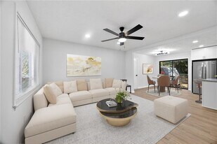 1517 Colony E Cir in Stone Mountain, GA - Building Photo