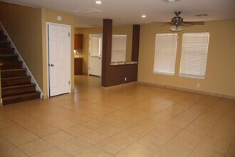 104 Golden Gate Dr in Leander, TX - Building Photo - Building Photo