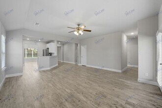 3205 Armstrong St in Denton, TX - Building Photo - Building Photo