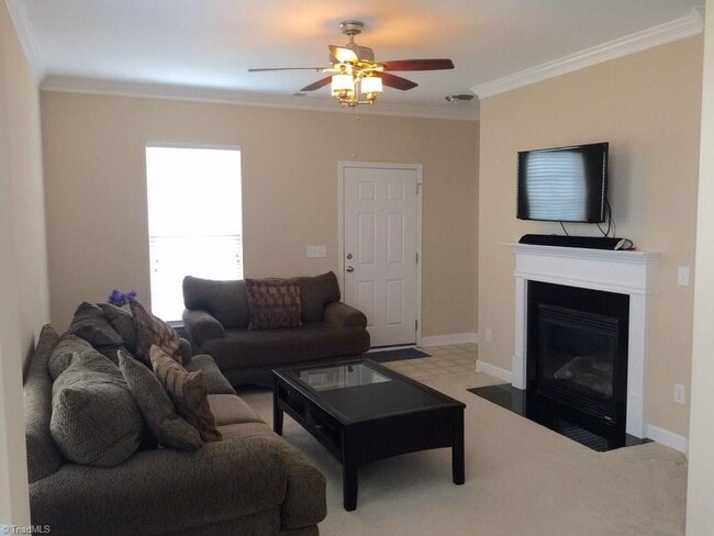 4011 Tarrant Trace Cir in High Point, NC - Building Photo - Building Photo