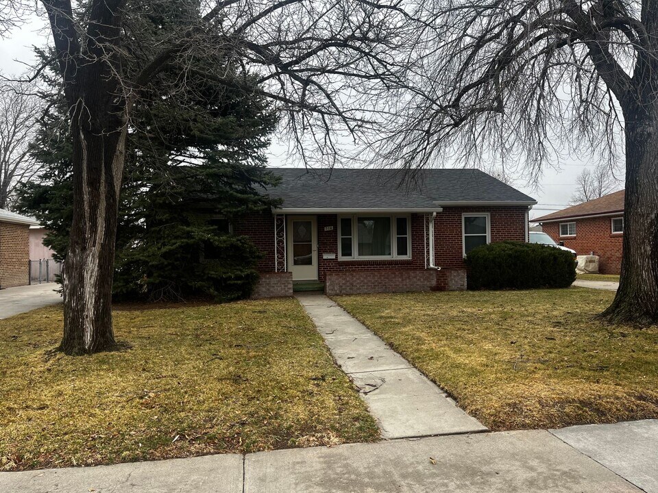 716 Euclid St in Fort Morgan, CO - Building Photo