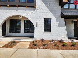 1034 Windsor Dr in Birmingham, AL - Building Photo
