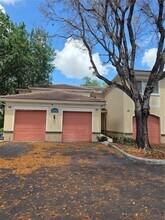 2492 Centergate Dr in Miramar, FL - Building Photo - Building Photo