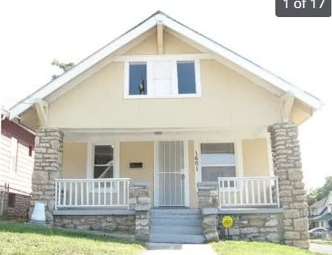 property at 1601 E 43rd St