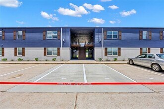 4639 Williams Rd in Benbrook, TX - Building Photo - Building Photo