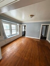 9426 Dickens Ave in Cleveland, OH - Building Photo - Building Photo