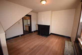 89 Milwaukee St in Menasha, WI - Building Photo - Building Photo