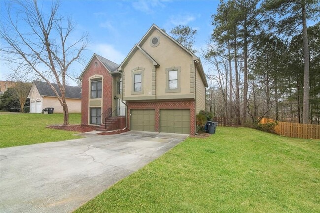 3423 N Cook Rd in Powder Springs, GA - Building Photo - Building Photo