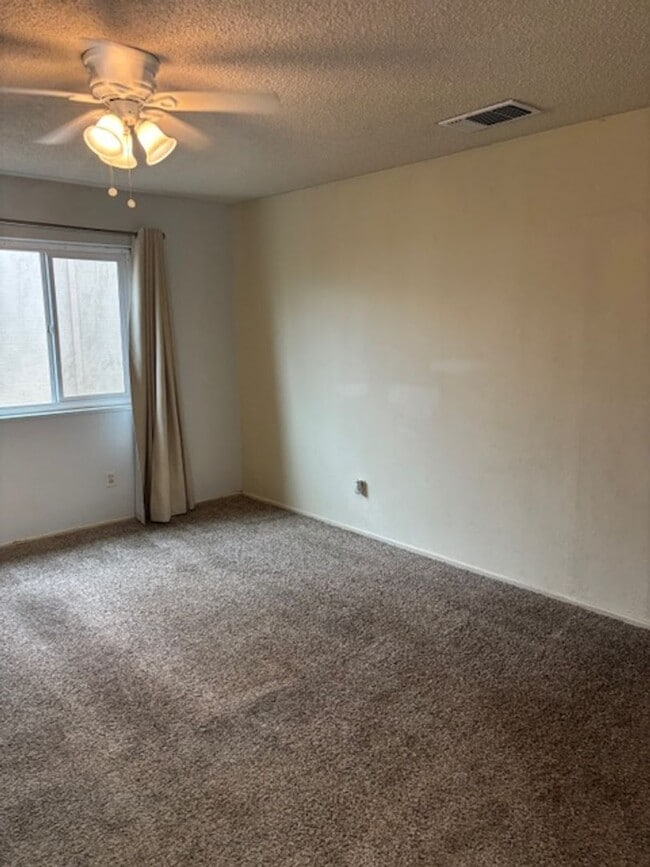 4830 Kitty Hawk St in Fair Oaks, CA - Building Photo - Building Photo