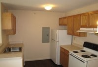 Building Photo - Pine Ridge Apartments in Logan, Ohio