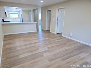 2815 Blue Bonnet Dr in Henderson, NV - Building Photo - Building Photo