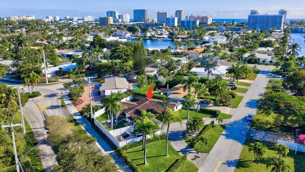 2601 NE 8th Ct in Pompano Beach, FL - Foto de edificio