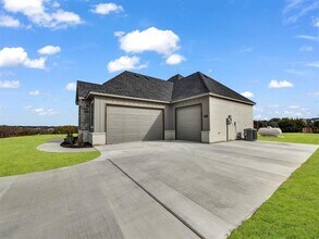 170 Fan Ml Trl in Weatherford, TX - Building Photo - Building Photo