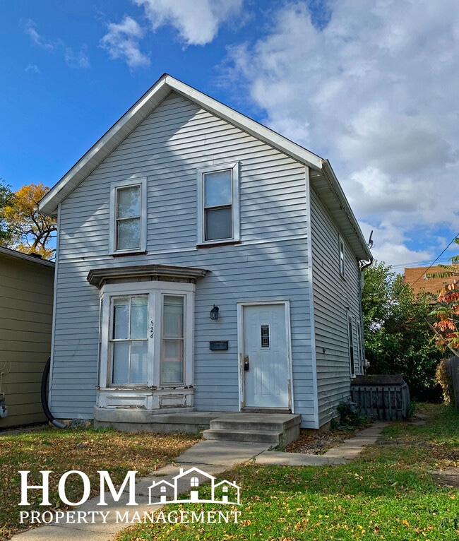 526 N 2nd St in Mankato, MN - Foto de edificio - Building Photo