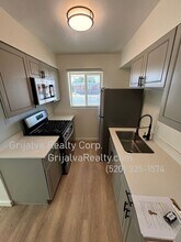 4541 E 18th St in Tucson, AZ - Building Photo - Building Photo