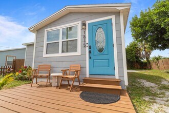 1815-1812 12th St S in St. Petersburg, FL - Building Photo - Building Photo