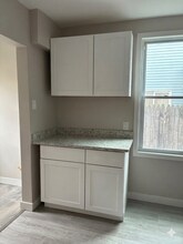 52 Blocker St in Ridgeley, WV - Foto de edificio - Building Photo