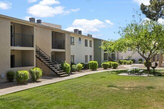 Palm Crest at Station 40 in Phoenix, AZ - Building Photo - Building Photo