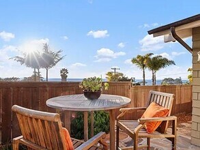 335 10th St in Del Mar, CA - Building Photo - Building Photo