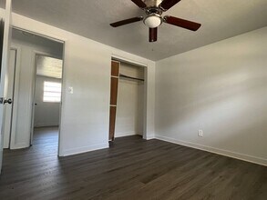 9324 Eastfield Rd in Thonotosassa, FL - Building Photo - Building Photo