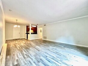 5095 Roswell Rd in Sandy Springs, GA - Building Photo - Building Photo