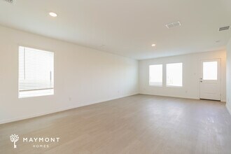 3052 Titan Spgs Dr in Saginaw, TX - Building Photo - Building Photo