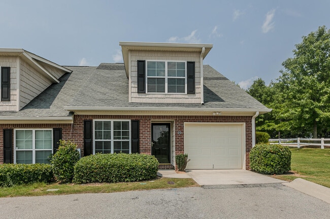 property at 100 Grove Landing Ct