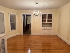 158 Hillside Rd in Watertown, MA - Building Photo - Building Photo