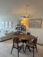 11645 Montana Ave, Unit 325 in Los Angeles, CA - Building Photo - Building Photo