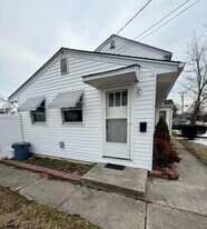 1807 Zion Rd in Northfield, NJ - Building Photo