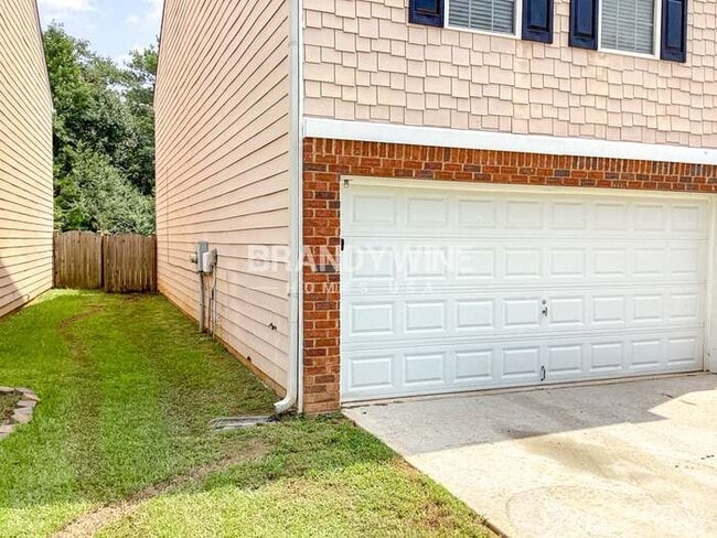 5284 Hanover St in Atlanta, GA - Building Photo - Building Photo