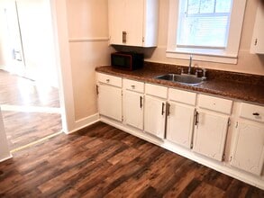 249 Byrnes Cir in Columbus, MS - Building Photo - Building Photo