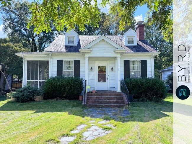 1715 Elmsmere Ave in Richmond, VA - Foto de edificio - Building Photo
