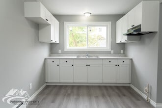 18 Louella Crescent in Chatham, ON - Building Photo - Building Photo