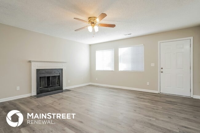 5605 Hidden Lake Dr in Browns Summit, NC - Building Photo - Building Photo