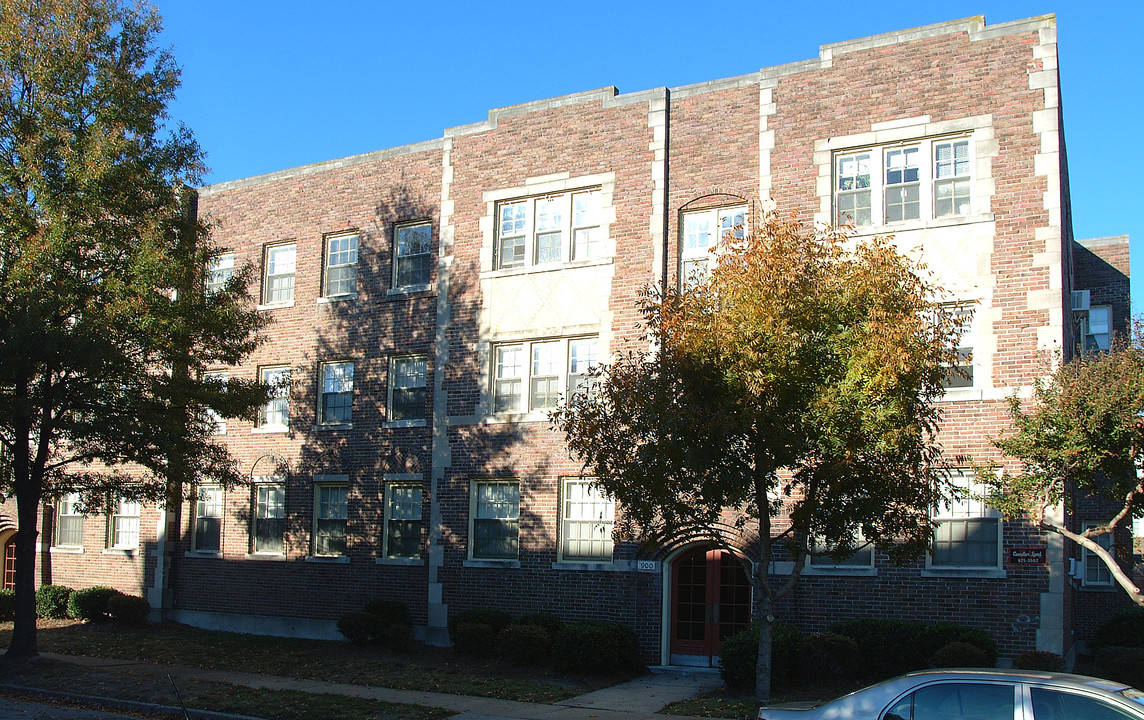 900 Spotswood Ave in Norfolk, VA - Building Photo