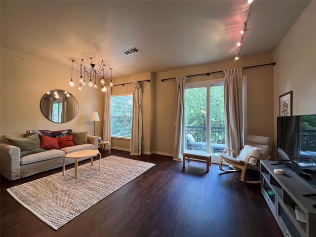 2950 McKinney Ave in Dallas, TX - Building Photo - Building Photo