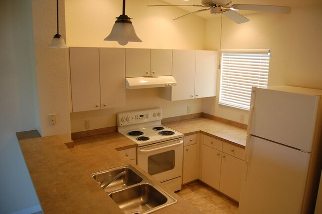 1352 San Cristobal Ave in Punta Gorda, FL - Building Photo - Building Photo